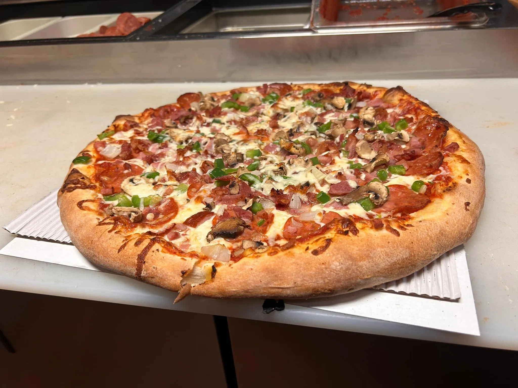 Konstantino Pizza food photo 1